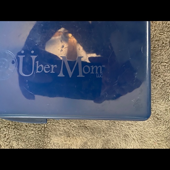 Uber Mom Wipes Case - Picture 3 of 3